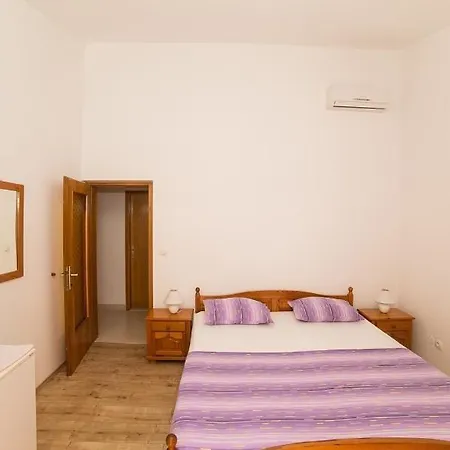 Nada Appartement Duće