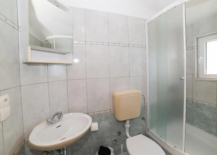 Nada * Duće